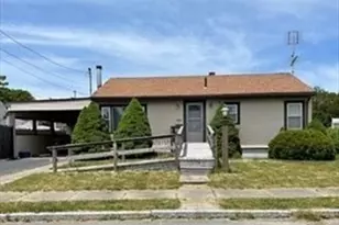 947 Ludlow St, New Bedford, MA 02745 - Photo 1