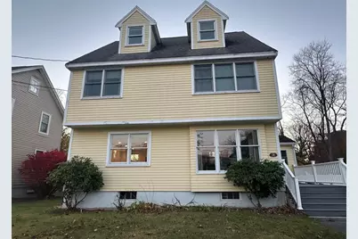18 Walton Street, Wakefield, MA 01880 - Photo 1