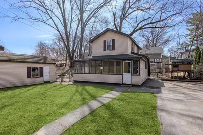 66 Shore Dr, Auburn, MA 01501 - Photo 1