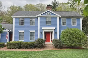 28 Woodside Cir, Sturbridge, MA 01566 - Photo 1