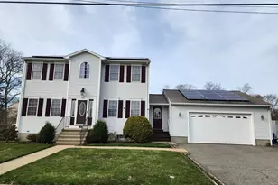 146 Bullock St, Fall River, MA 02723 - Photo 1