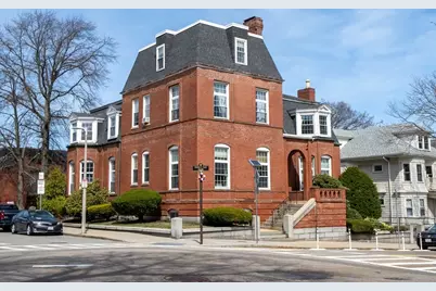 838 E Broadway #3, Boston, MA 02127 - Photo 1