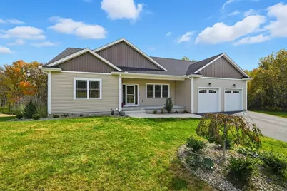 17 Sunny Crest Ln, Belchertown, MA 01007 - Photo 1