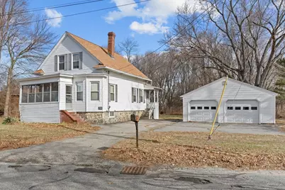 29 Oak St, Methuen, MA 01844 - Photo 1