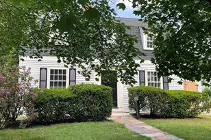 27 Fairway Dr, Newton, MA 02465 - Photo 1