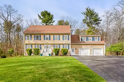 19 Moccasin Path, Haverhill, MA 01832 - Photo 1