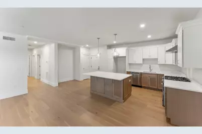 134 Court St #2, Plymouth, MA 02360 - Photo 1