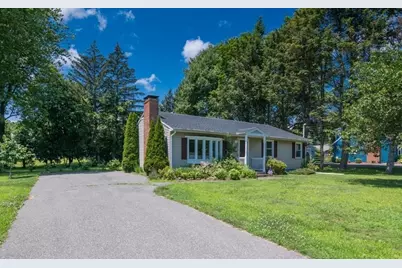 24 S West St, Agawam, MA 01030 - Photo 1