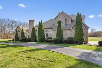 9 Old Harry Road, Southborough, MA 01772 - Photo 1