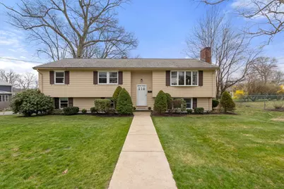 31 Nottingham Dr, Norwood, MA 02062 - Photo 1