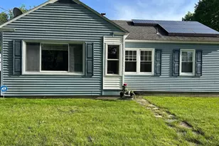 32 Farnsworth Terrace, Pittsfield, MA 01201 - Photo 1