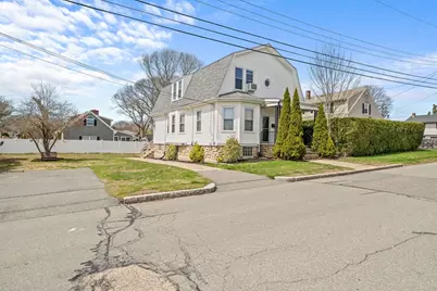 105 - 107 Pine Grove Street, New Bedford, MA 02745 - Photo 1