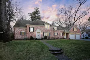 23 Greenwich Rd, Longmeadow, MA 01106 - Photo 1