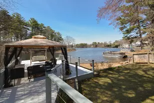 59 Lakeview Ave, Mansfield, MA 02048 - Photo 1