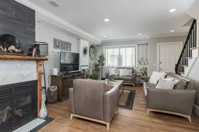 571 E 3rd St, Boston, MA 02127 - Photo 1