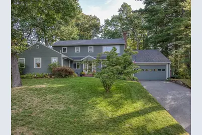 9 Wing Road, Lynnfield, MA 01940 - Photo 1