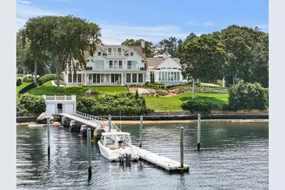 46 Winship Ave, Wareham, MA 02571 - Photo 1