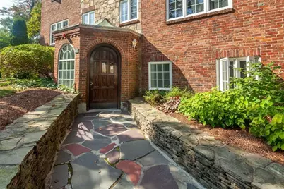 549 Centre St #3, Newton, MA 02458 - Photo 1