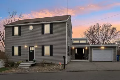 240 Old Marsh Hill Rd, Dracut, MA 01826 - Photo 1