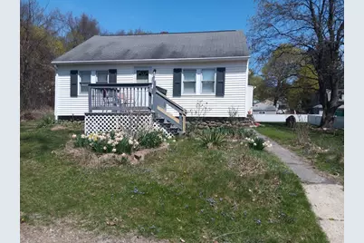 6 Taylor Ct, Worcester, MA 01607 - Photo 1