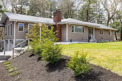 1083 Broadway Rd, Dracut, MA 01826 - Photo 1
