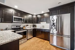 57 Fulton St, Boston, MA 02109 - Photo 1