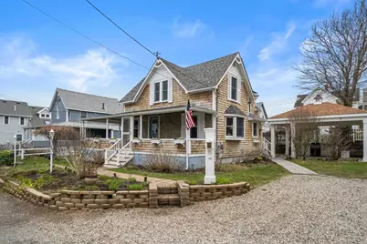 10 Avenue A, Plymouth, MA 02360 - Photo 1