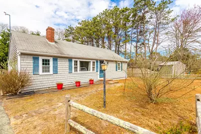 25 Ash Ct, Dennis, MA 02660 - Photo 1
