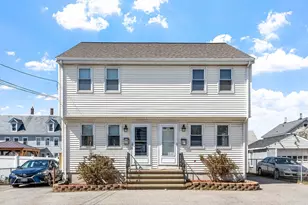 31 Blossom St, Lowell, MA 01852 - Photo 1