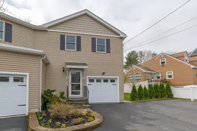 13 W Dexter Ave #1, Woburn, MA 01801 - Photo 1