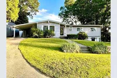 34 Hillside Dr, Shrewsbury, MA 01545 - Photo 1