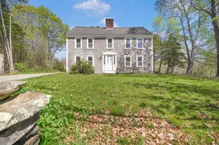 397 Locust St, Swansea, MA 02777 - Photo 1