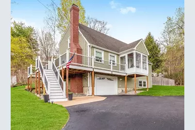 8 Wellings St, Haverhill, MA 01830 - Photo 1