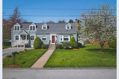 13 Sunnyfield Rd, Bedford, MA 01730 - Photo 1