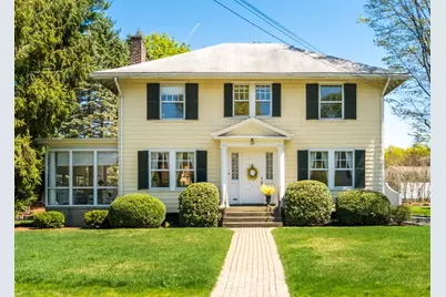 21 Lincoln Street, Waltham, MA 02451 - Photo 1