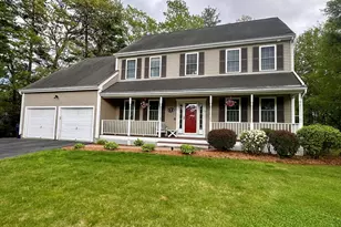 206 Washington St, Northbridge, MA 01534 - Photo 1