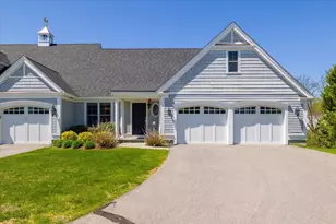 7 Stagecoach Cir, Westborough, MA 01581 - Photo 1
