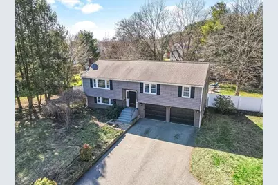 74 Green St, Medfield, MA 02052 - Photo 1