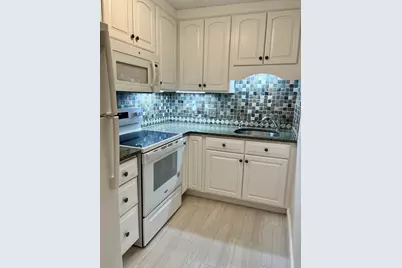 11 Riverside Ave #4, Danvers, MA 01923 - Photo 1