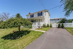 48 Laclede Ave, Chicopee, MA 01020 - Photo 1