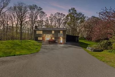 710 Sharps Lot Rd, Swansea, MA 02777 - Photo 1