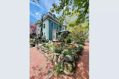 19 Chester Street #2, Somerville, MA 02144 - Photo 1