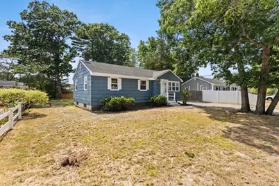 74 Fearing St, Wareham, MA 02532 - Photo 1
