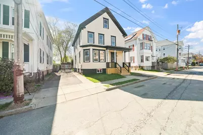 19 Richmond St, New Bedford, MA 02740 - Photo 1