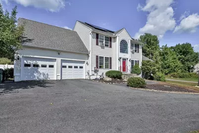 109 Macintosh Ln, Fitchburg, MA 01420 - Photo 1