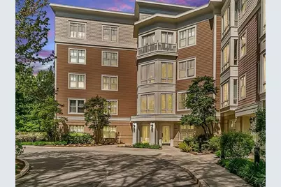 2-14 Saint Paul St #103, Brookline, MA 02446 - Photo 1