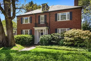 35 Jefferson Rd, Brookline, MA 02467 - Photo 1