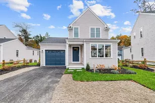 20 Pat Rose Wy, Rockland, MA 02370 - Photo 1