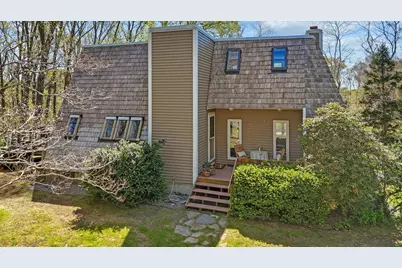 121 Brook St, Rehoboth, MA 02769 - Photo 1