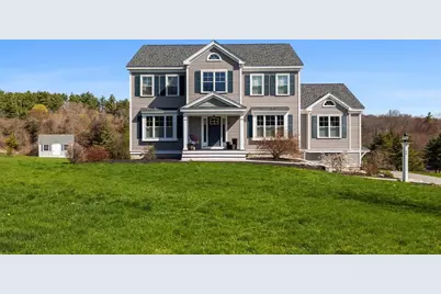 40 Wood St, Groveland, MA 01834 - Photo 1